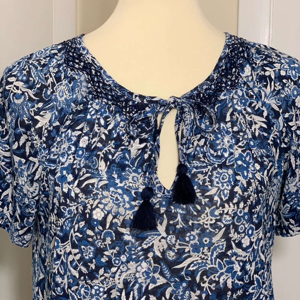 Lucky Brand Tie Collar Top - Picture 6 of 8